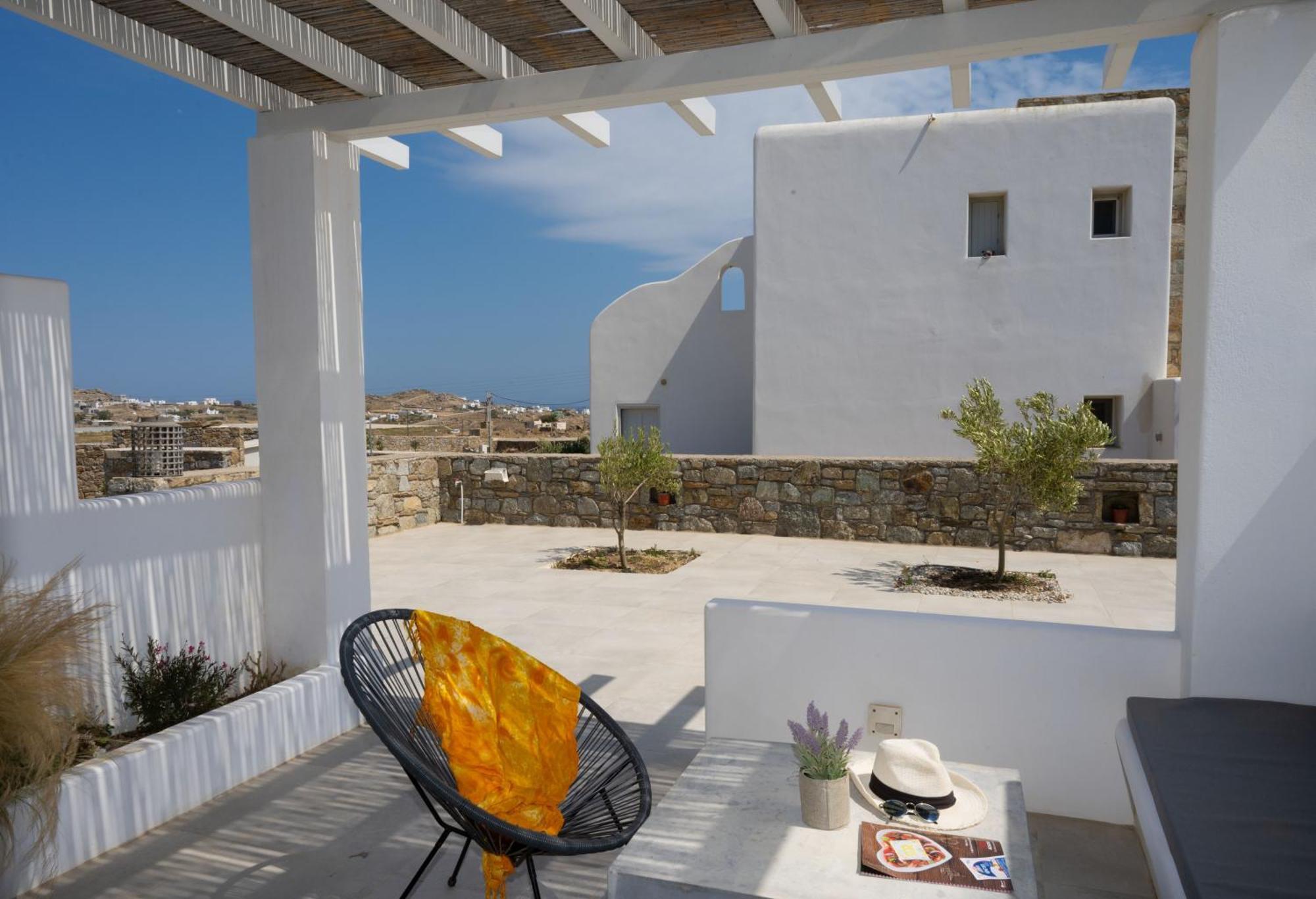 Sol Mykonos Studios Plintri Екстериор снимка